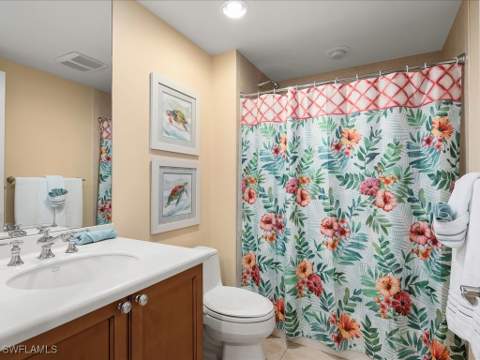 1050 Borghese Ln 204, Naples FL - photo 23 of 36