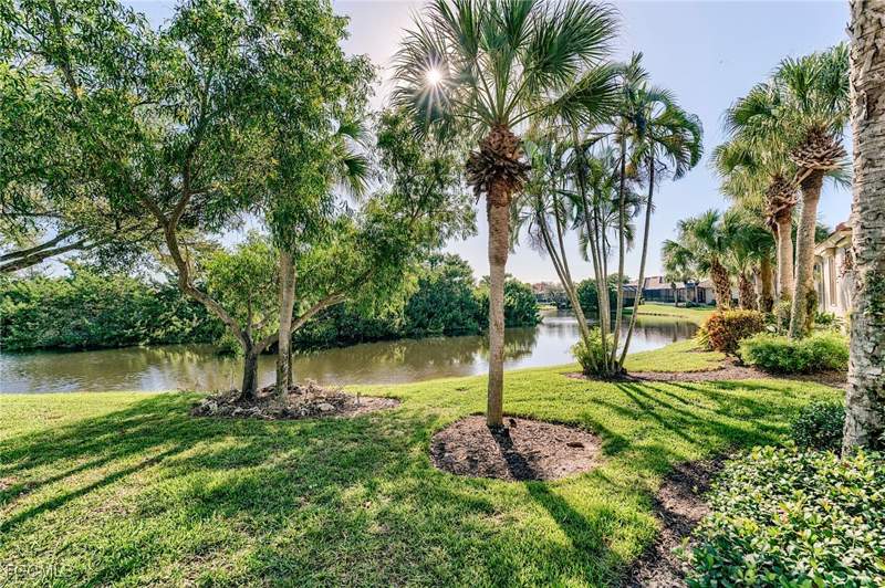 3 bedroom SingleFamilyResidence at 8920 Crown Colony Blvd, Cambridge Place, Fort Myers — photo 5