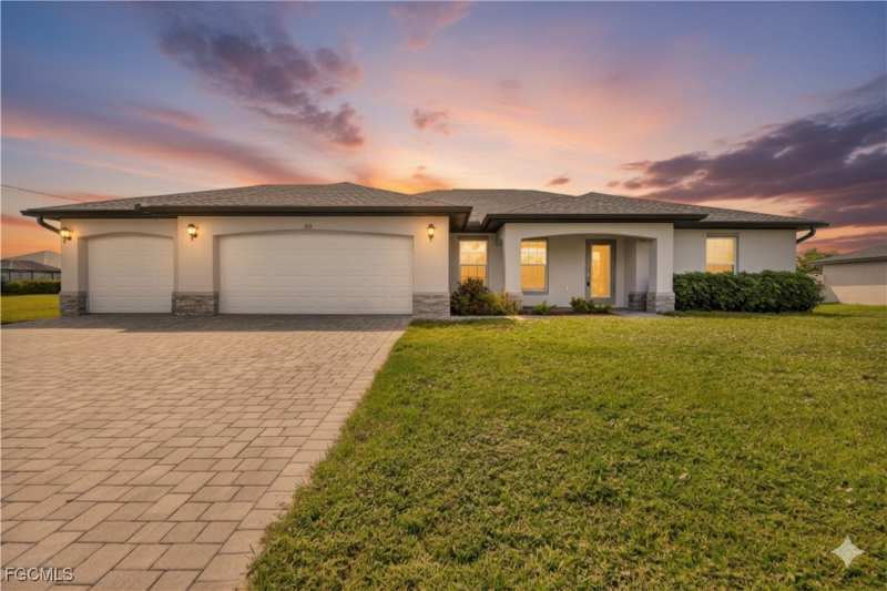 4 bedroom SingleFamilyResidence at 216 NW 9th Ter, Cape Coral, Cape Coral — photo 1