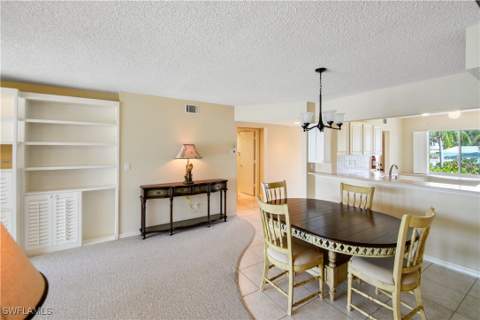 10682 Gulf Shore Dr C102, Naples FL - photo 12 of 36