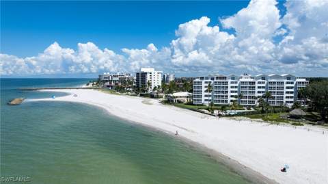 2121 Gulf Shore Blvd N 206, Naples FL - photo 18 of 21