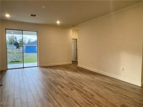 1232 NW 21st Pl, Cape Coral FL - photo 7 of 34