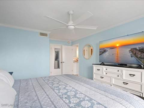 1128 Bald Eagle Dr 102, Marco Island FL - photo 15 of 26