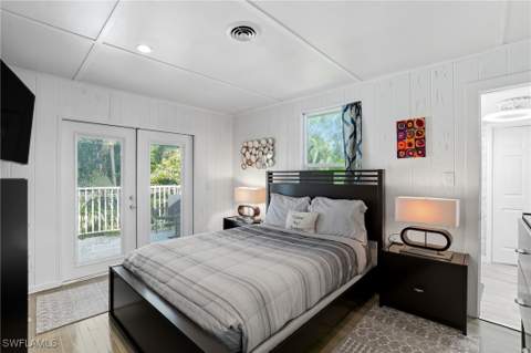 167 Coconut Dr, Fort Myers Beach FL - photo 14 of 34
