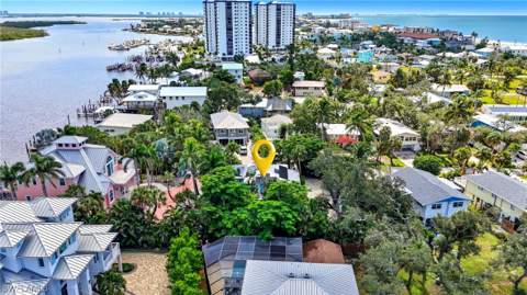 167 Coconut Dr, Fort Myers Beach FL - photo 24 of 34