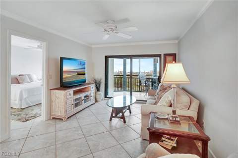 4263 Bay Beach Ln 714, Fort Myers Beach FL - photo 6 of 45
