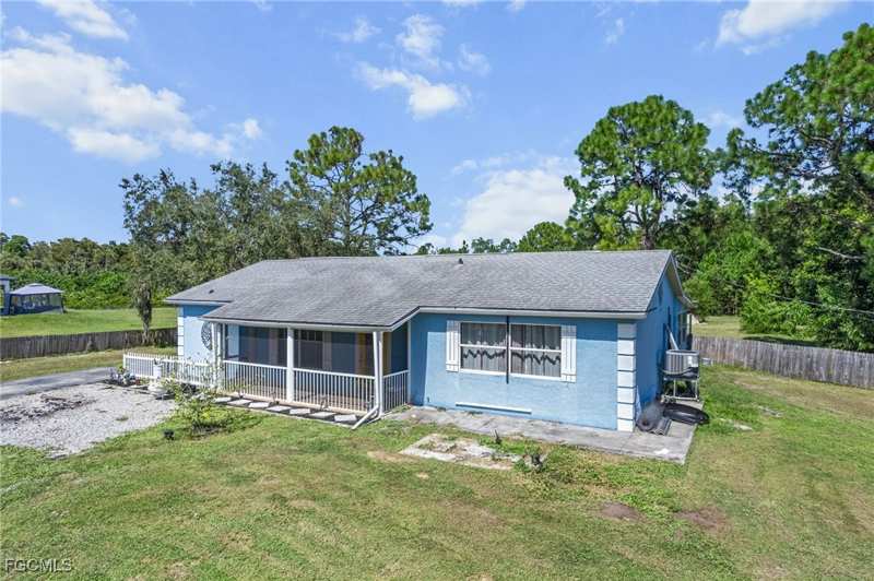 3 bedroom SingleFamilyResidence at 4121 16th Ave NE, Golden Gate Estates, Naples — photo 1
