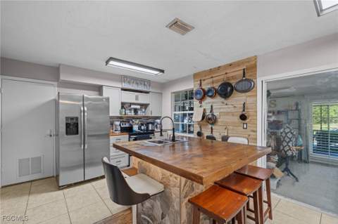 4121 16th Ave NE, Naples FL - photo 8 of 35