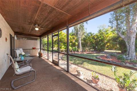 13108 Tall Pine Cir, Fort Myers FL - photo 18 of 33