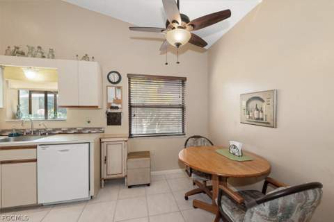 13108 Tall Pine Cir, Fort Myers FL - photo 9 of 33