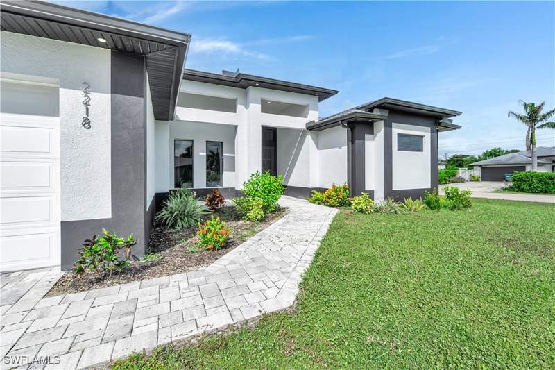 3 bedroom SingleFamilyResidence at 2218 SW 25th St, Cape Coral, Cape Coral — photo 5
