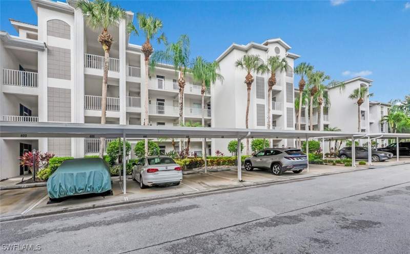 2 bedroom Condominium at 7595 Arbor Lakes Ct 624, Terrace At Arbor Lakes, Naples — photo 3