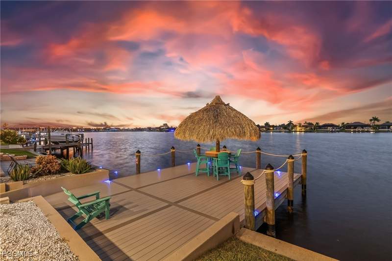 3 bedroom SingleFamilyResidence at 1109 SW 44th St, Cape Coral, Cape Coral — photo 2