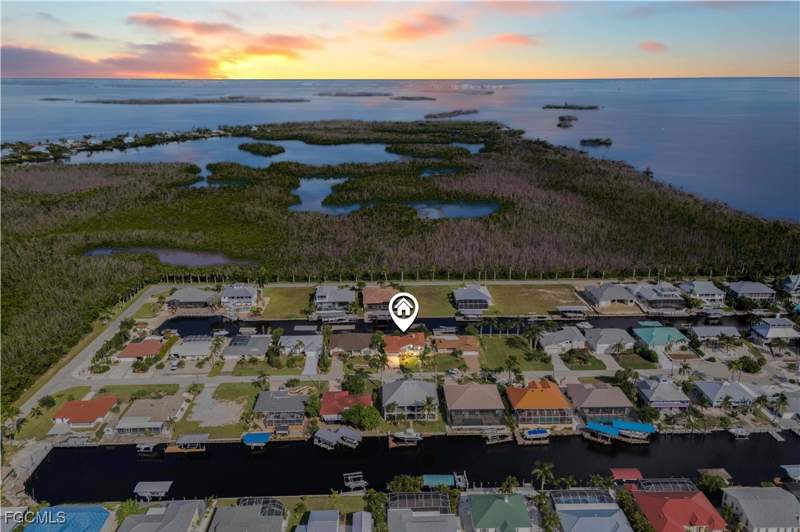 4 bedroom SingleFamilyResidence at 2420 Cherimoya Ln, Pine Island Shores Unit 9, St James City — photo 4