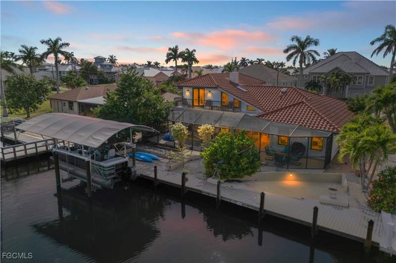 4 bedroom SingleFamilyResidence at 2420 Cherimoya Ln, Pine Island Shores Unit 9, St James City — photo 5