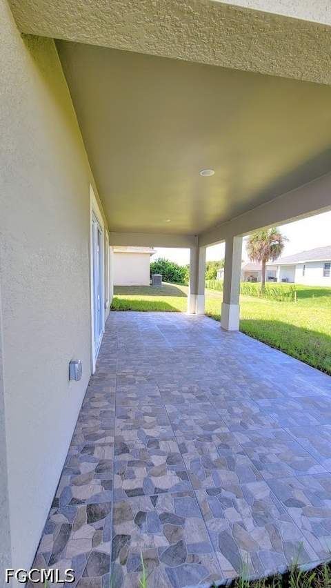 8038 Sunrise Cir, Labelle FL - photo 12 of 14