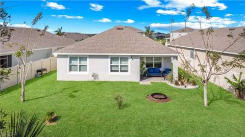 8880 Cascade Price Cir, North Fort Myers FL - photo 16 of 28