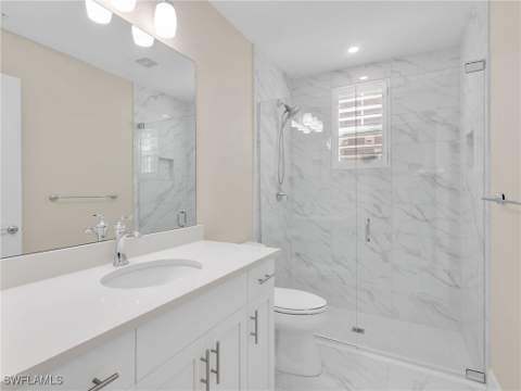 257 Indies Dr E 102, Naples FL - photo 22 of 46