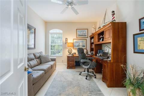 913 Vistana Cir 7, Naples FL - photo 11 of 24