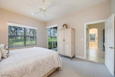913 Vistana Cir 7, Naples FL - photo 16 of 24