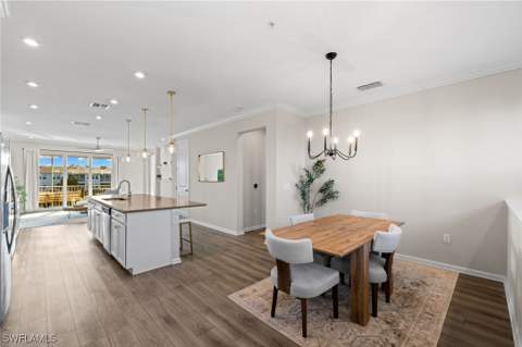4607 Arboretum Cir 202, Naples FL - photo 14 of 47
