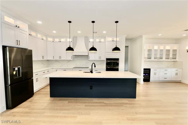 4 bedroom SingleFamilyResidence at 539 37th Ave NW, Golden Gate Estates, Naples — photo 5