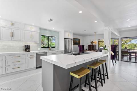 419 Lighthouse Way, Sanibel FL - photo 11 of 38