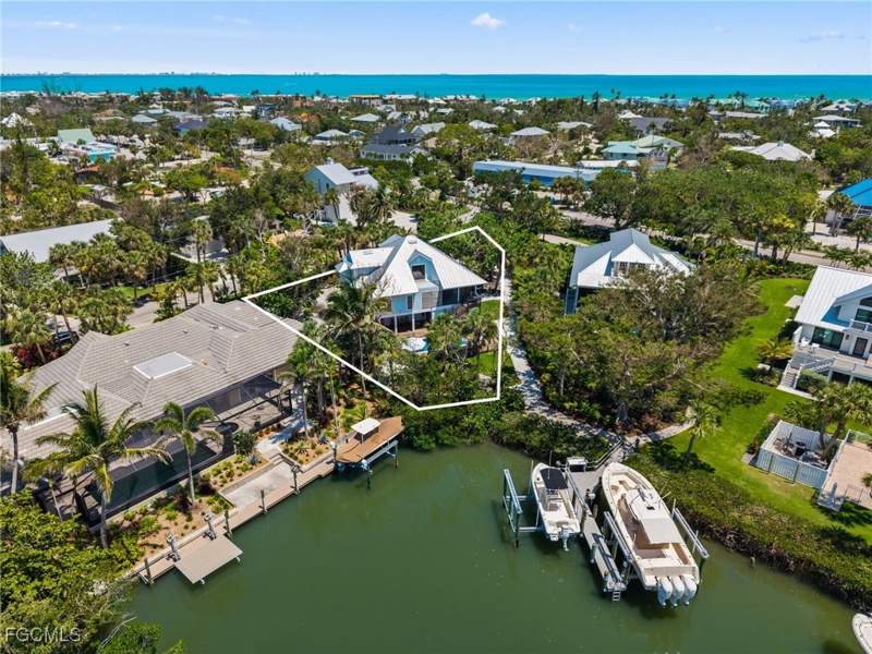 4 bedroom SingleFamilyResidence at 419 Lighthouse Way, Yachtsmans Cove, Sanibel — photo 5