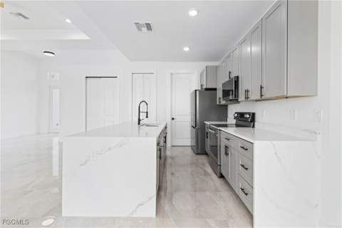 1336 NW 13th Pl, Cape Coral FL - photo 13 of 39