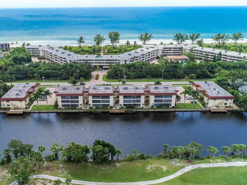 2 bedroom Condominium at 1610 Middle Gulf Dr E-4, Spanish Cay Condo, Sanibel — photo 1