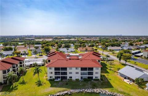 11170 Caravel Cir 210, Fort Myers FL - photo 20 of 41