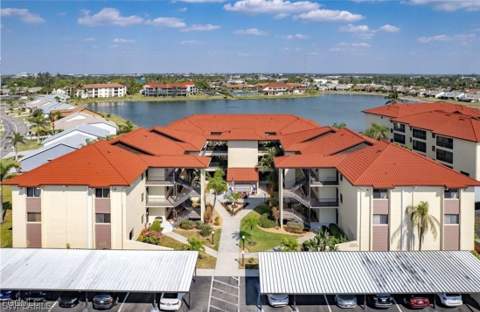 11170 Caravel Cir 210, Fort Myers FL - photo 21 of 41