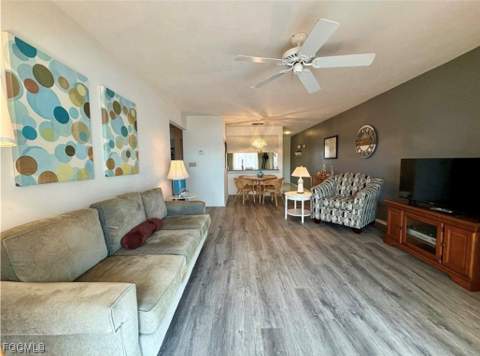 11170 Caravel Cir 210, Fort Myers FL - photo 7 of 41
