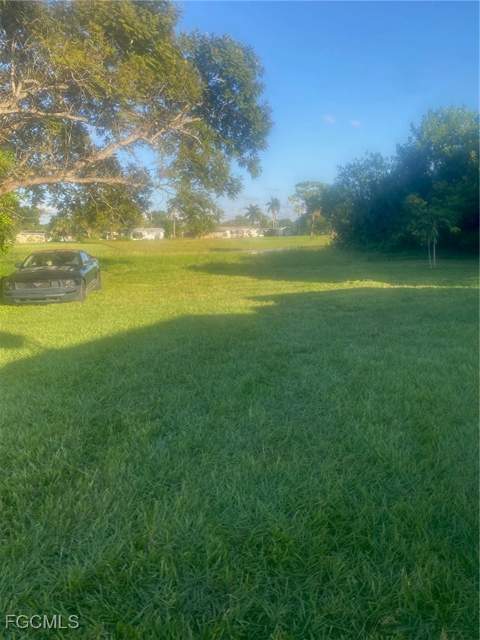 114 Oleander Rd, Lehigh Acres FL - photo 6 of 18