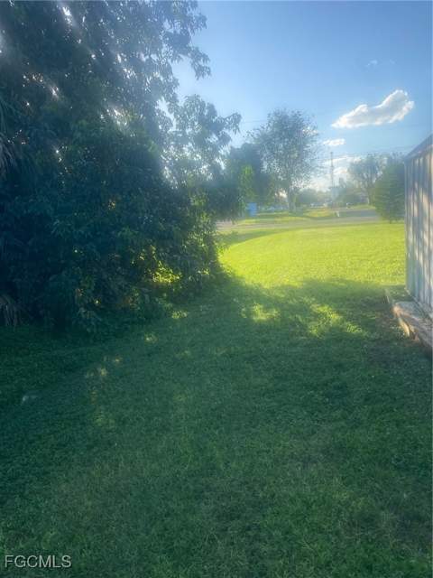 114 Oleander Rd, Lehigh Acres FL - photo 7 of 18