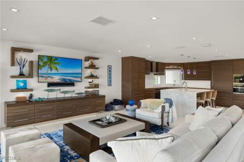 1290 Bay Dr, Sanibel FL - photo 14 of 44