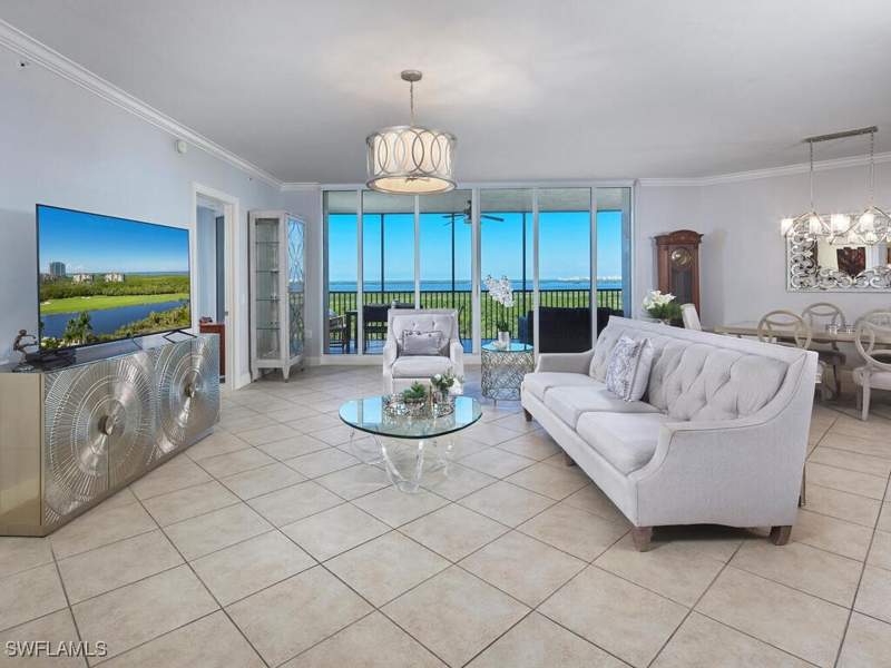 3 bedroom Condominium at 23850 Via Italia Cir 805, Florencia, Estero — photo 4