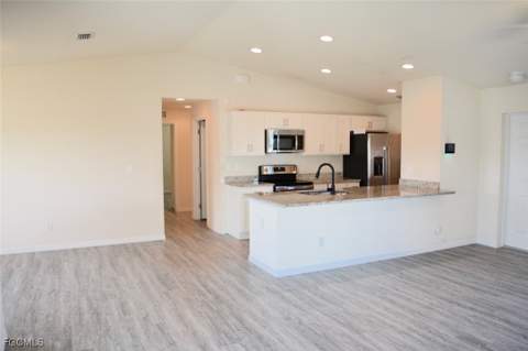 9006 Bamboo Cir, Labelle FL - photo 9 of 30