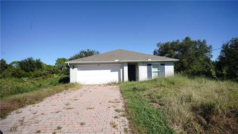 3 bedroom SingleFamilyResidence at 666 Vanola Ct, Lehigh Acres, Lehigh Acres — photo 1