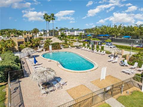 1781 Pebble Beach Dr 206, Fort Myers FL - photo 24 of 31