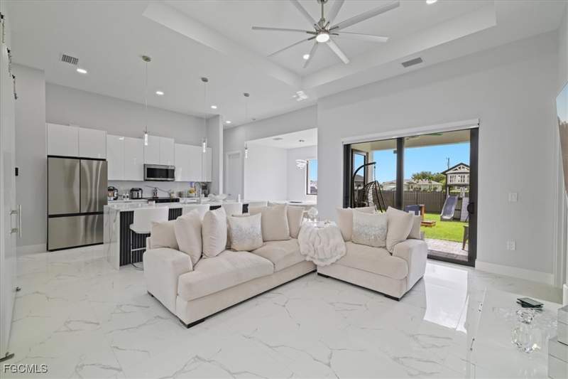 3 bedroom SingleFamilyResidence at 1310 NW 10th Ter, Cape Coral, Cape Coral — photo 3