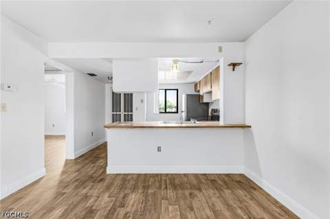 4790 S Cleveland Ave 908, Fort Myers FL - photo 8 of 22