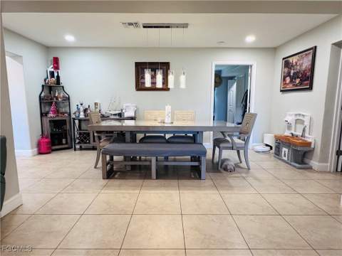 141 SW 48th Ter, Cape Coral FL - photo 13 of 39