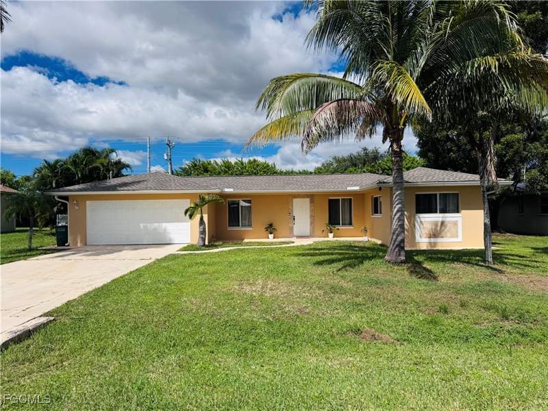 3 bedroom SingleFamilyResidence at 141 SW 48th Ter, Cape Coral, Cape Coral — photo 2