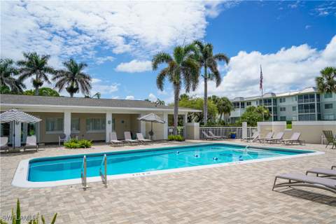 534 12th AVE S 534, Naples FL - photo 22 of 30
