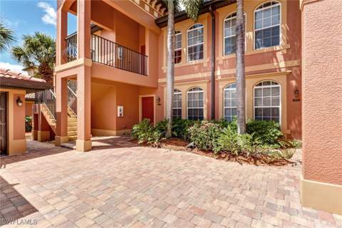 10037 Heather Ln 403, Naples FL - photo 22 of 24