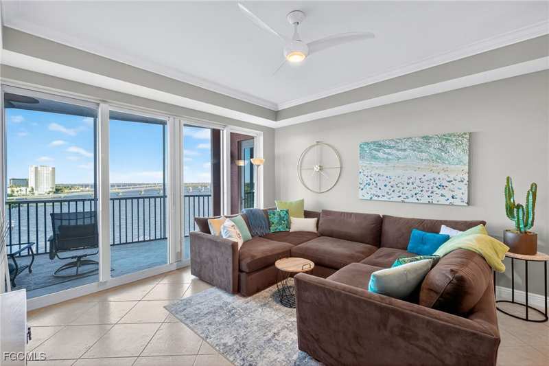 3 bedroom Condominium at 2743 1st St 701, Riviera, Fort Myers — photo 1