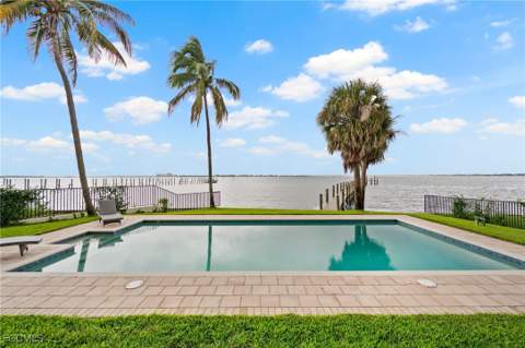 14994 Bonaire Cir, Fort Myers FL - photo 21 of 50