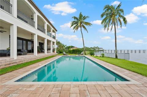 14994 Bonaire Cir, Fort Myers FL - photo 22 of 50