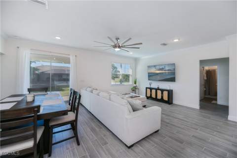 2244 NW 4th Ter, Cape Coral FL - photo 16 of 45